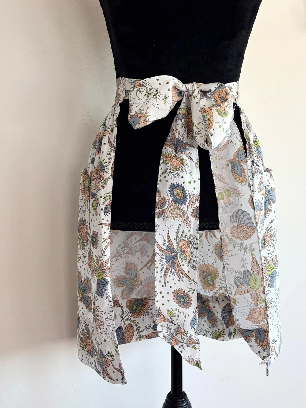 Vintage 70’s Handmade Half Apron Botanical Kitsch